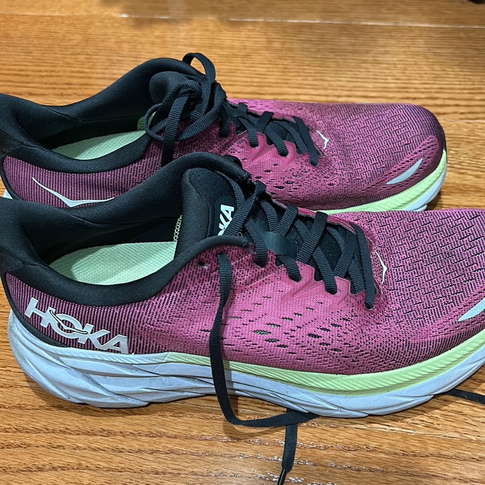 HOKA Women's Clifton 8 Running Shoes